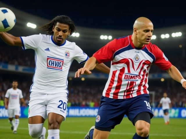 ChivasCelic and Luis Salazar Win eLiga BBVA MX 2024 Console and Mobile Titles in Cancun